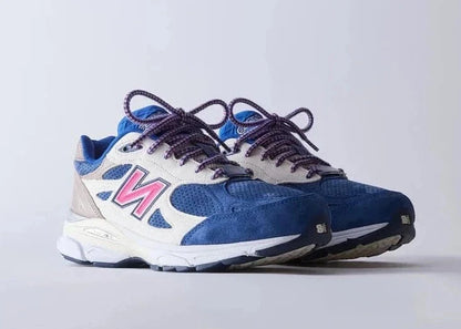 New Balance 990v3 Kith Daytona (with Socks)
