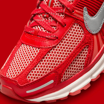 Nike Air Zoom Vomero 5 University Red