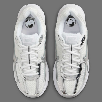Nike Zoom Vomero 5 Chrome Toe