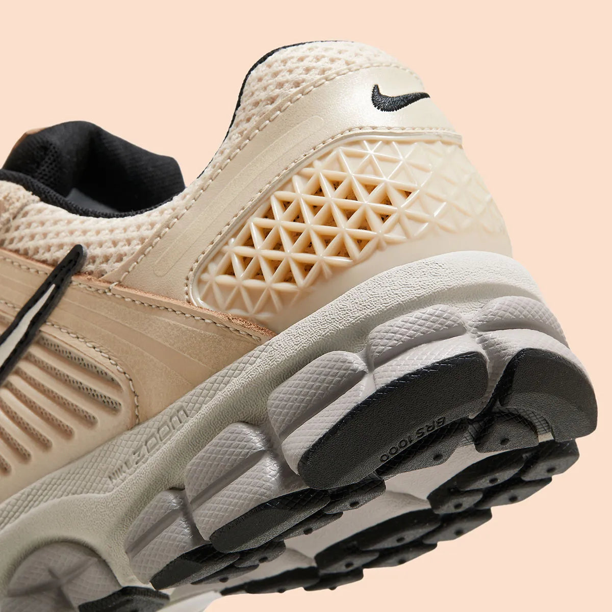Nike Zoom Vomero 5 Pearl White