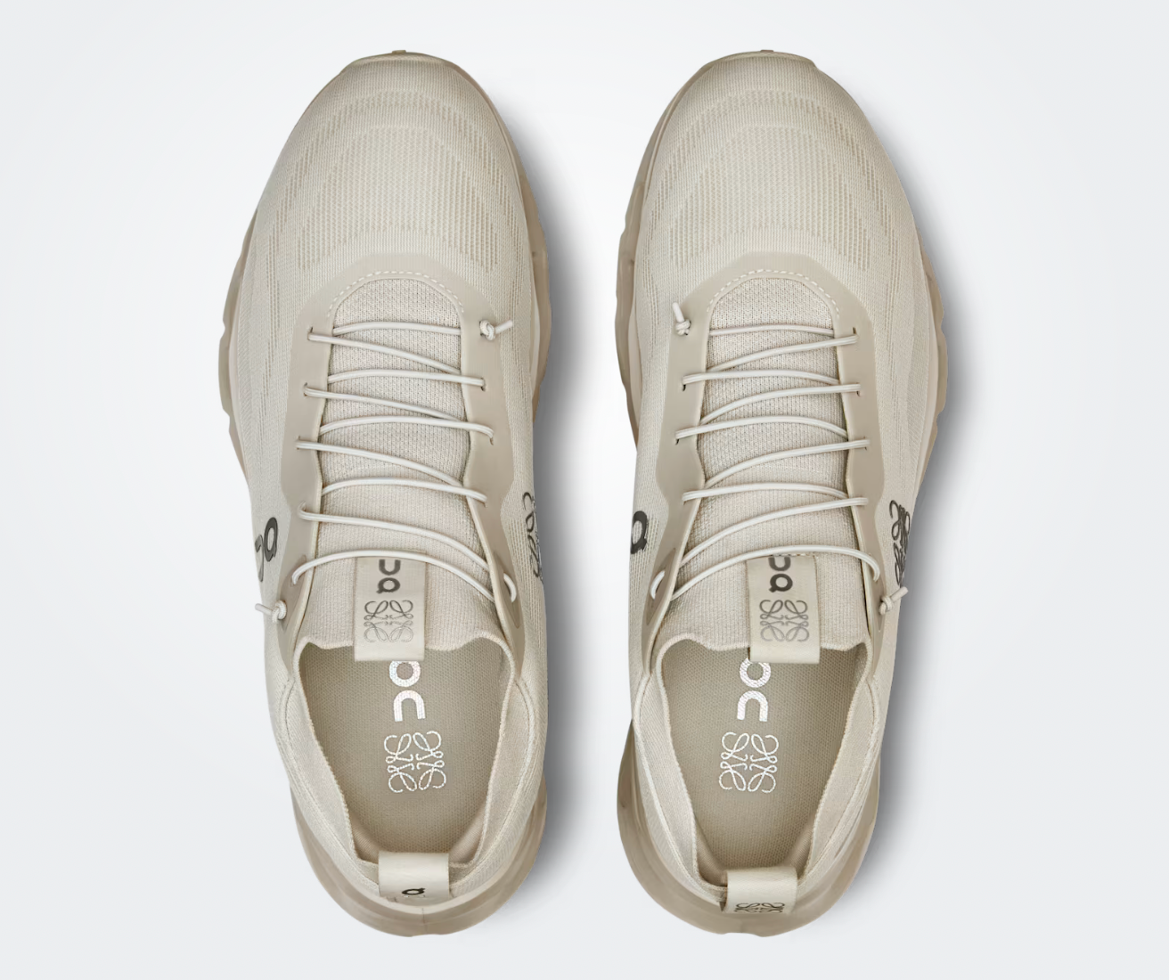 On Running Cloudtilt Loewe Sand