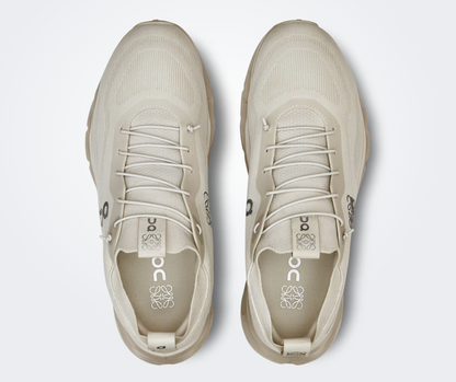 On Running Cloudtilt Loewe Sand