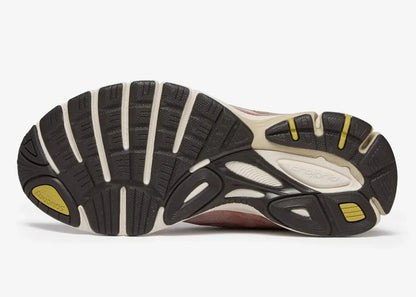 Saucony ProGrid Guide 7 Spiritual Guidance Sienna