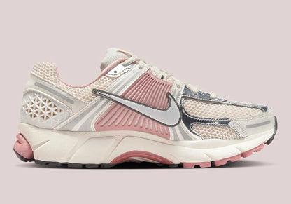 Nike Zoom Vomero 5 Particle Pink