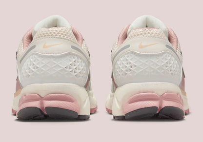 Nike Zoom Vomero 5 Particle Pink