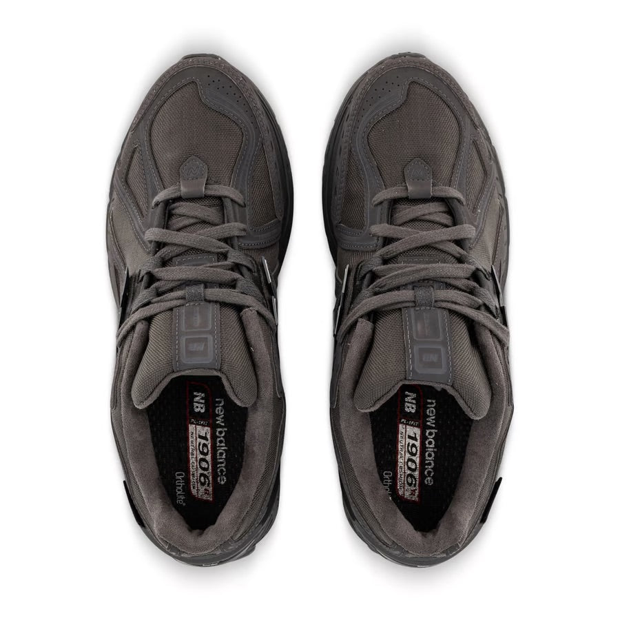 New Balance 1906R Cordura Magnet