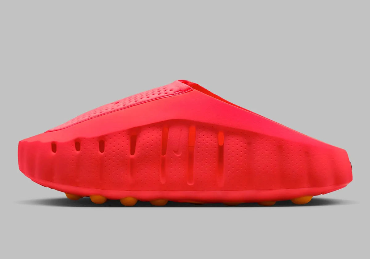 Nike Mind 001 Slide Solar Red