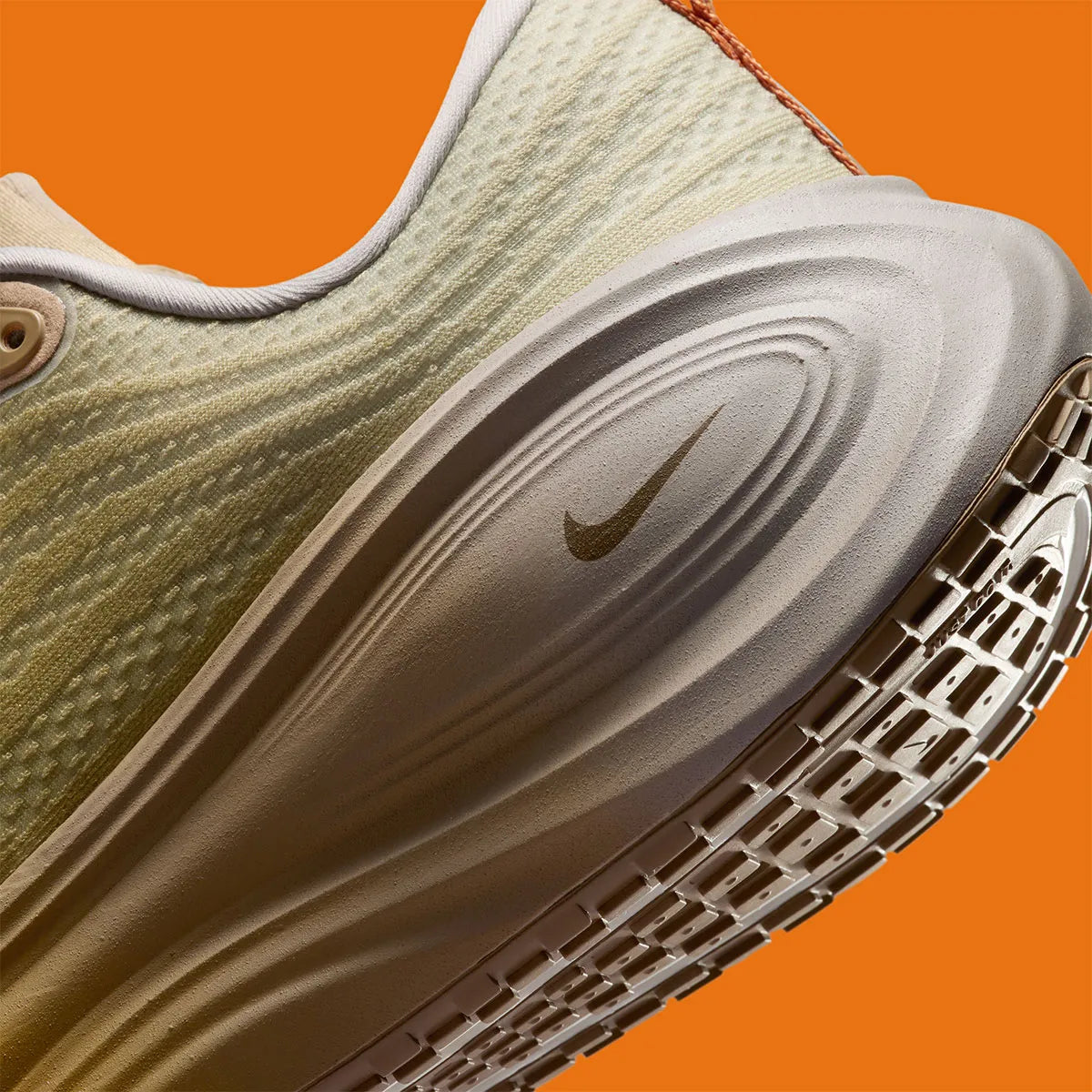 Nike Vomero Plus SP Cheat Day