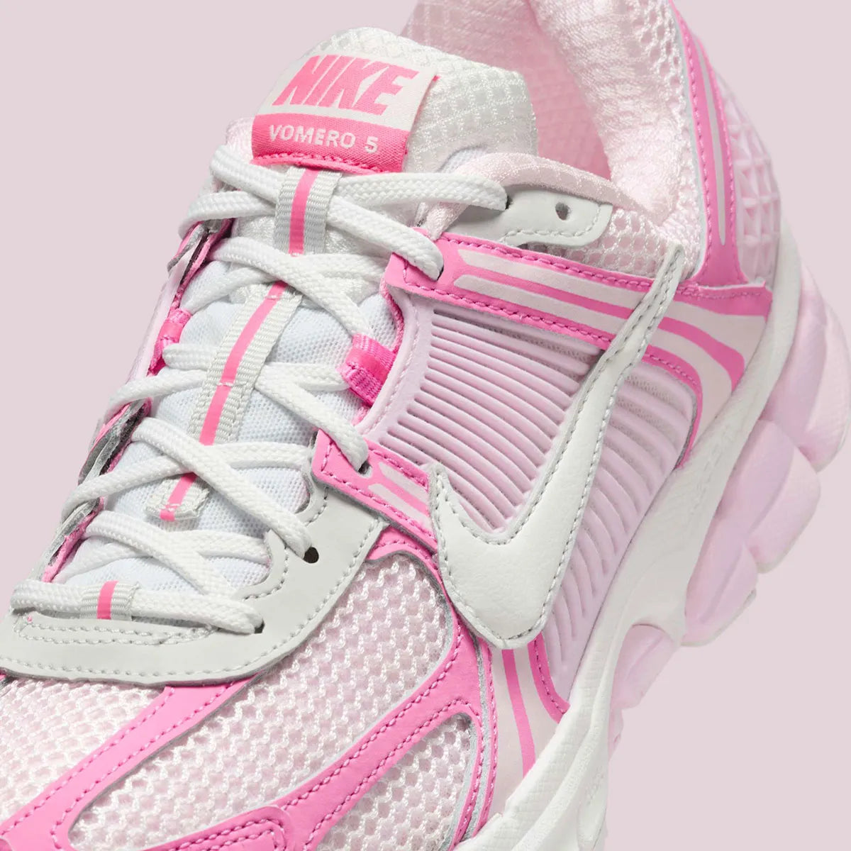 Nike Zoom Vomero 5 Hyper Pink (Women's)