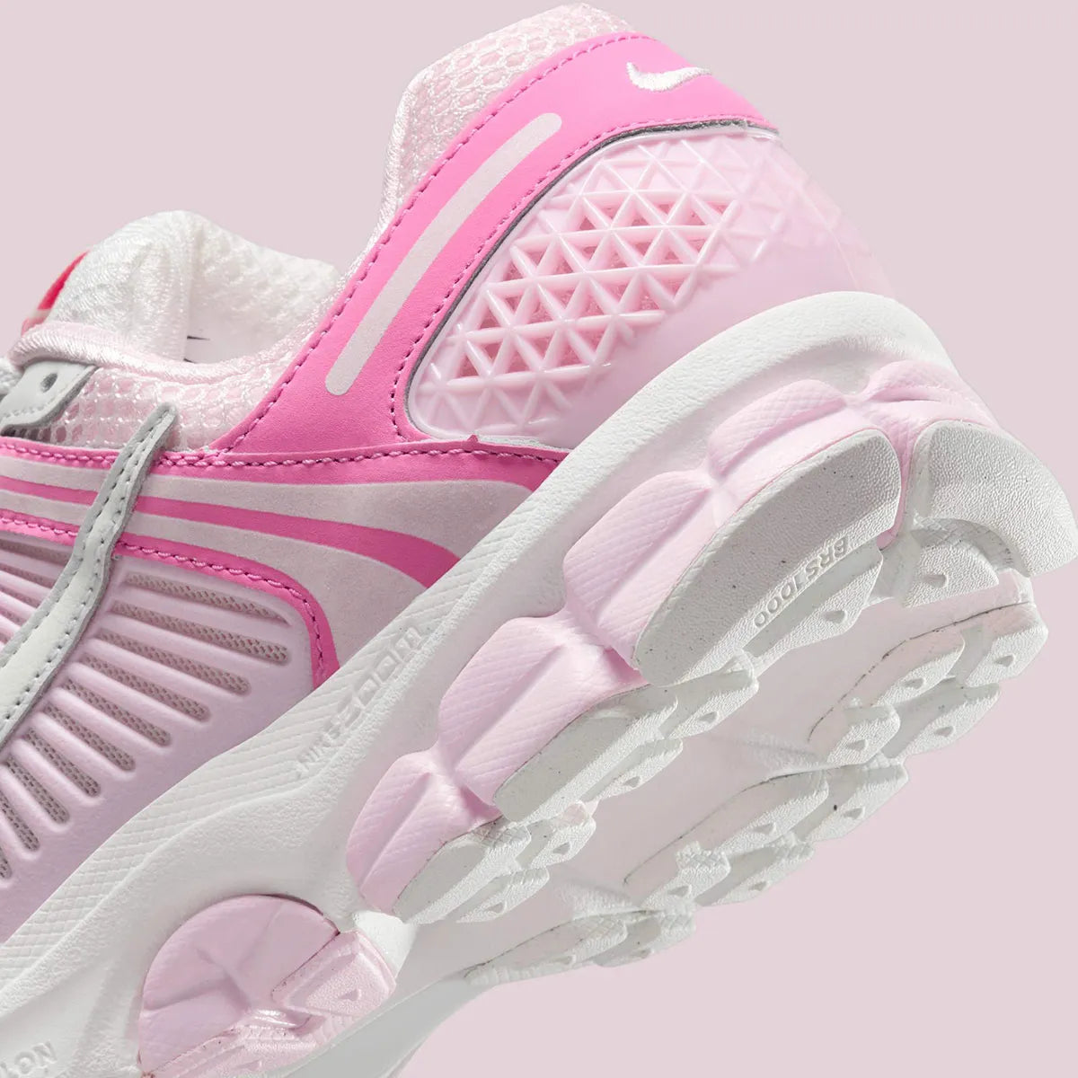 Nike Zoom Vomero 5 Hyper Pink (Women's)