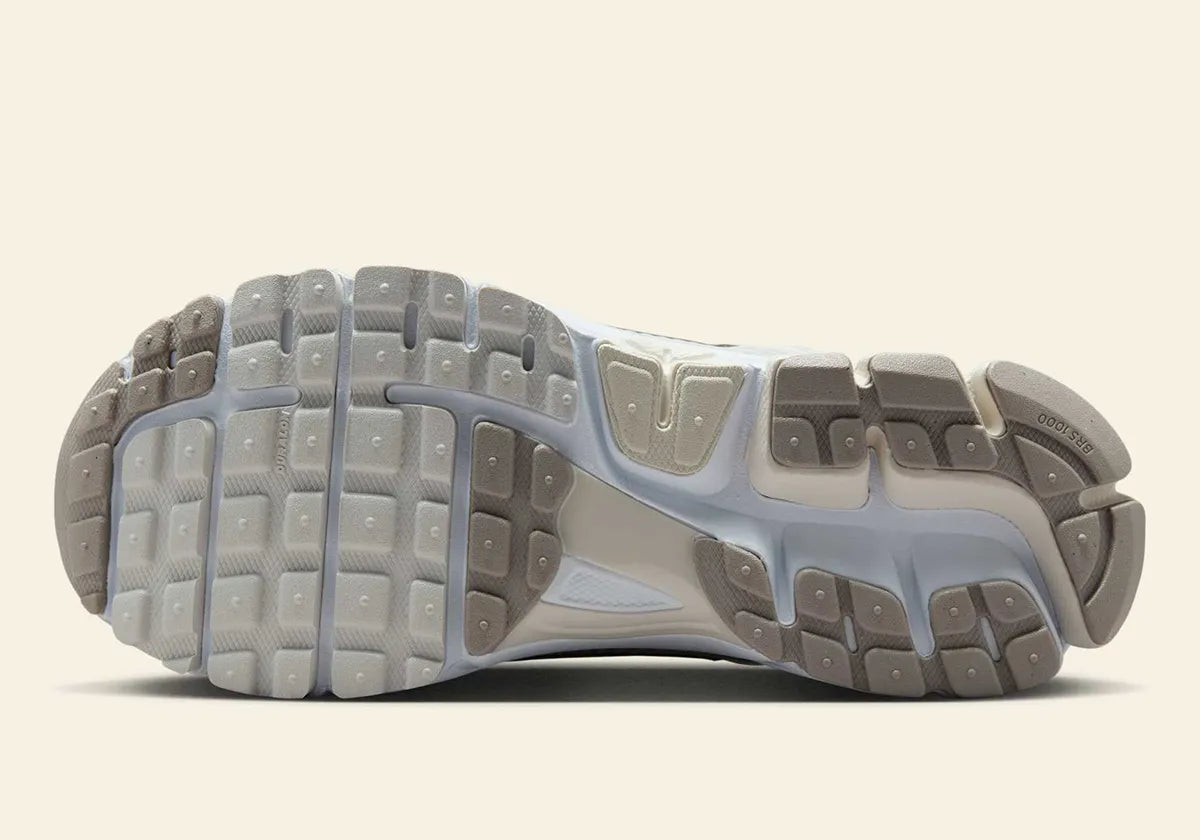 Nike Zoom Vomero 5 White Phantom Summit White