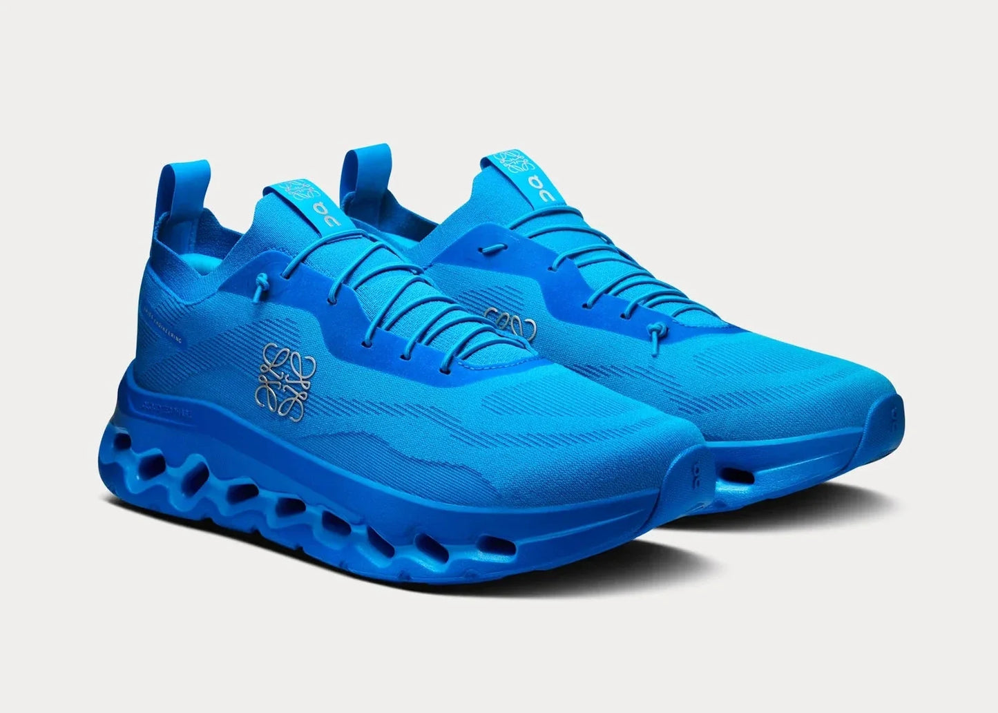 On Running Cloudtilt LOEWE Electric Blue