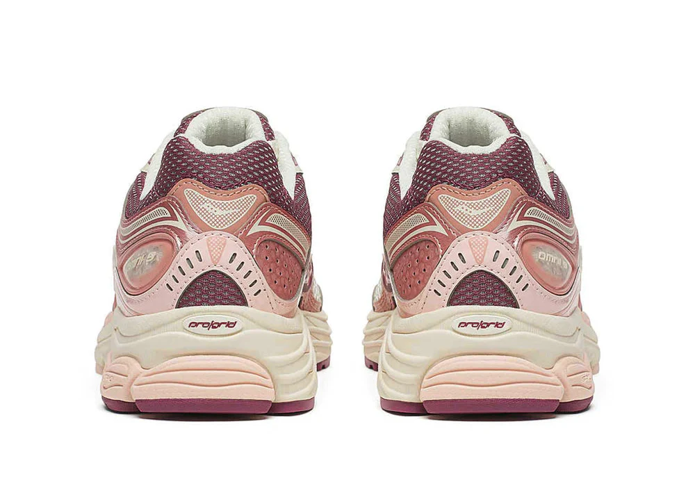Saucony ProGrid Omni 9 Ivory Peoni