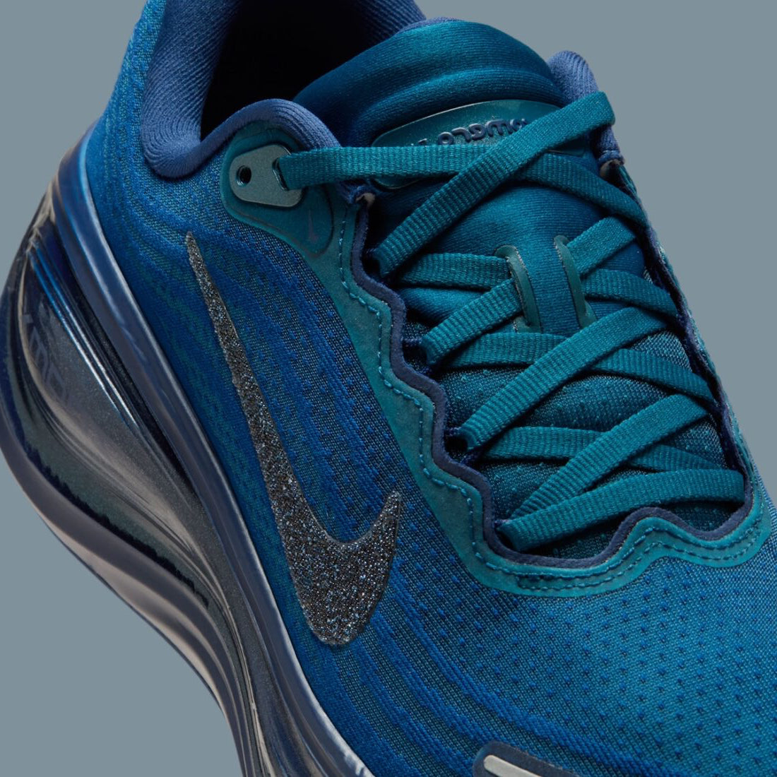 Nike Vomero Plus Swarovski Blue Force